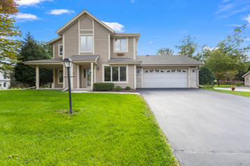 N24W24050 Brandon Oaks Dr A, Pewaukee, WI 53072-6429