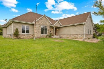 241 49th St, Raymond, WI 53108-9736