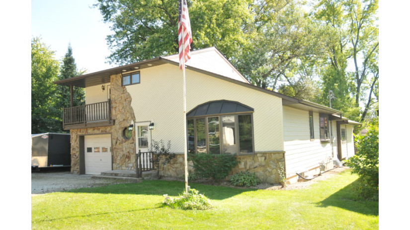 24851 Wilson St Dover, WI 53139 by Shorewest Realtors $250,000