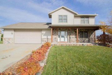 1410 Timber Ridge Trl, Watertown, WI 53098-3410