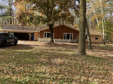 7208 E Taus Rd, Franklin, WI 54247