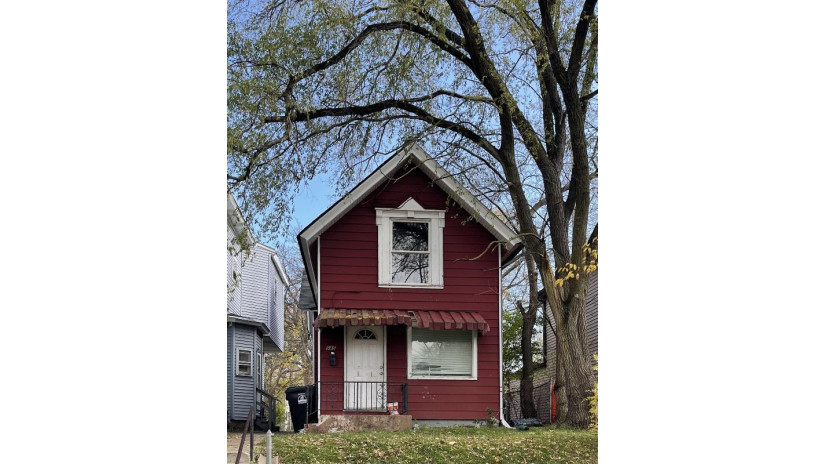 945 Lasalle St Racine, WI 53404 by Sensibl Realty $45,000