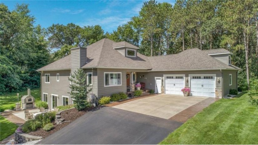 1655 945th Street Eau Claire, WI 54701 by C21 Affiliated $639,900