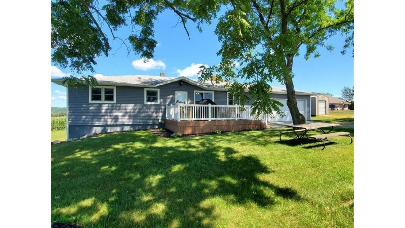 W13878 Hillcrest Road Blair, WI 54616 by Cunningham Realty Group Wi $244,900