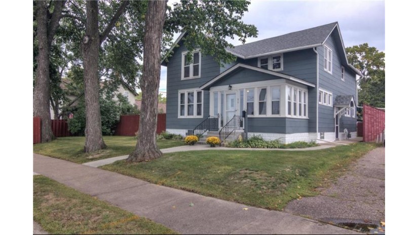 816 East Madison Street Eau Claire, WI 54703 by Escher Real Estate $324,900