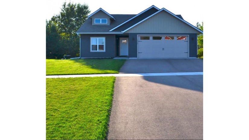 4046 John Hart Place Eau Claire, WI 54703 by North Star Realty Group Llc $389,500