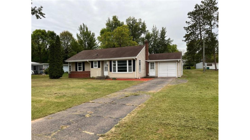 365 Wisconsin Avenue Grantsburg, WI 54840 by Edina Realty, Corp. - Siren $159,000