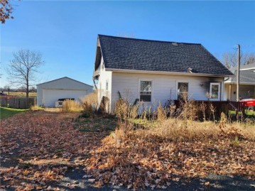 2485 240th Street, Cushing, WI 54006