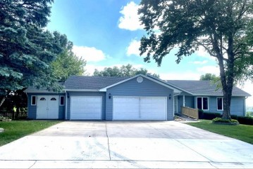 7732 COOPERS HAWK Trail, Machesney Park, IL 61115