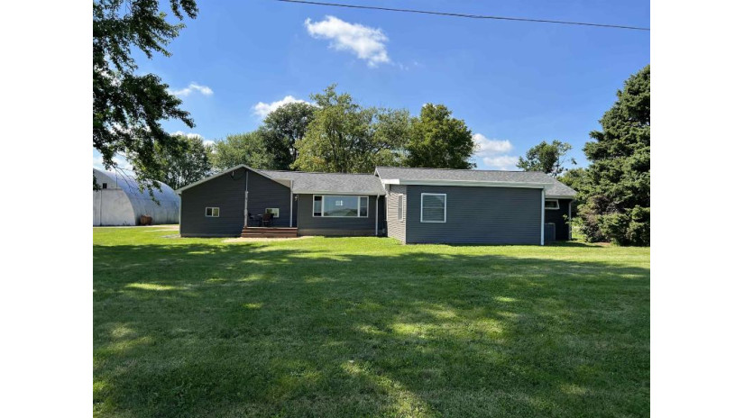 400 N MULFORD Road Monroe Center, IL 61052 by Dickerson & Nieman $245,000