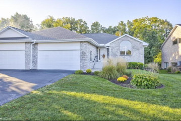 221 Rivers Edge Drive, Cherry Valley, IL 61016