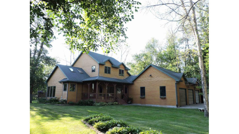 4783 Indian Bend Road Oshkosh, WI 54904 by Coldwell Banker Real Estate Group $449,900