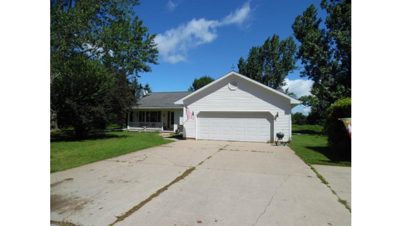 4634 Brookside Road Pensaukee, WI 54101 by Coldwell Banker Real Estate Group $329,900