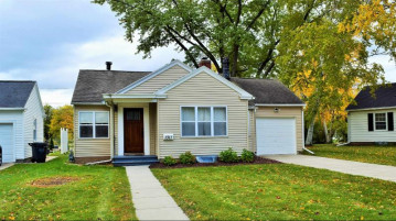 1311 Bismarck Street, Allouez, WI 54301