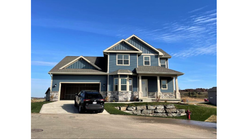 4972 Prairie Spring Ct Westport, WI 53597 by Encore Real Estate Services, Inc. - cari.wuebben@encorehomesinc.com $633,900