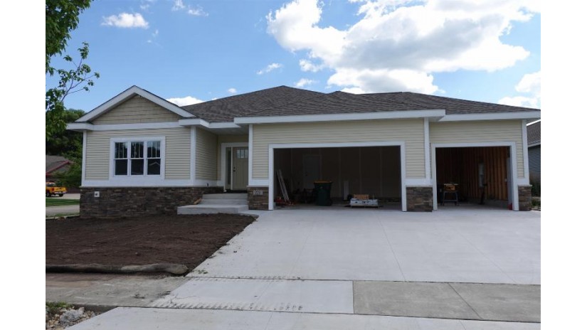 229 Stone Bridge Cir Deerfield, WI 53531 by Exp Realty, Llc - Pref: 608-447-5990 $543,000