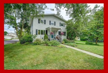 4421 Winnequah Rd, Monona, WI 53716