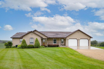 17013 King Rd, Willow Springs, WI 53565