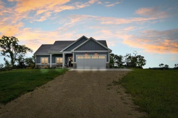 N9373 Hughes Rd, Exeter, WI 53508