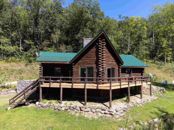 6465 Coon Rock Rd, Arena, WI 53503