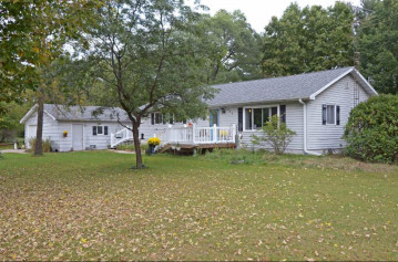 457 S Maple St, Lone Rock, WI 53556