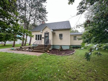 140 Case Ave, Park Falls, WI 54552