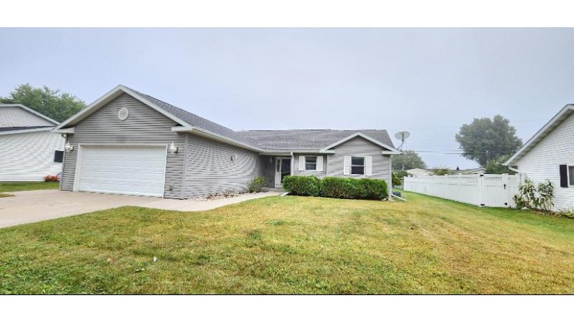 3355 Peace St La Crosse, WI 54601 by Coldwell Banker River Valley, REALTORS $254,900