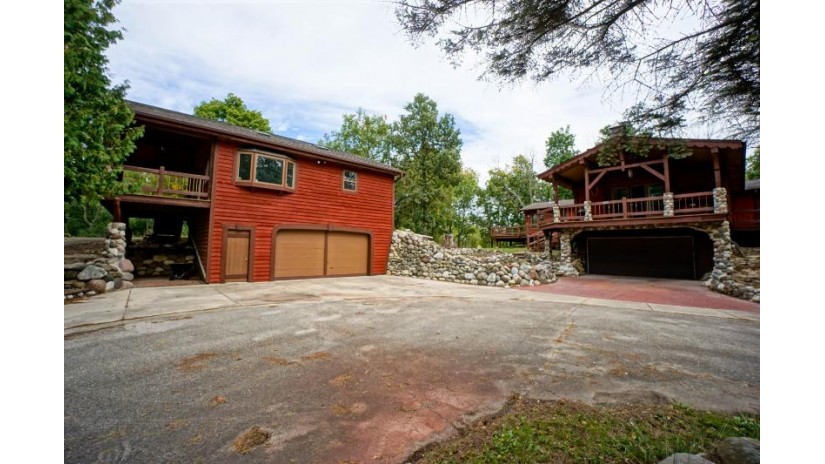 1036 St Augustine Rd Erin, WI 53033 by Lake Country Flat Fee $550,000
