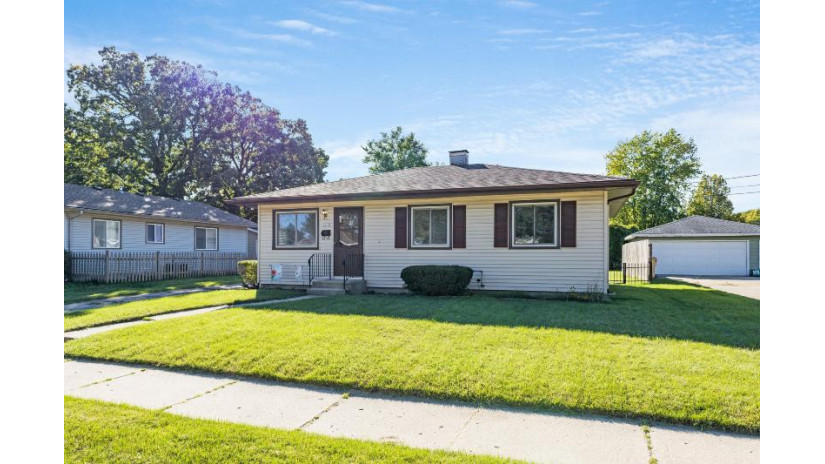 8642 15th Ave Kenosha, WI 53143 by Welcome Home Real Estate Group, LLC $197,500