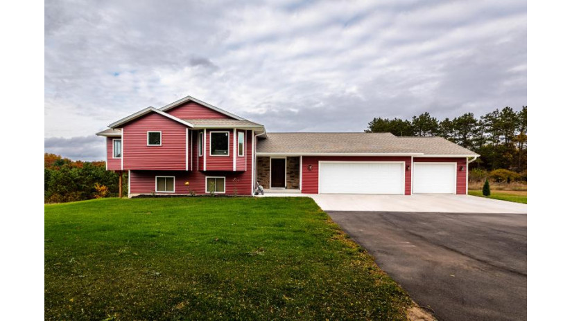 W5602 Baker Rd Farmington, WI 54636 by Castle Realty, LLC $584,900