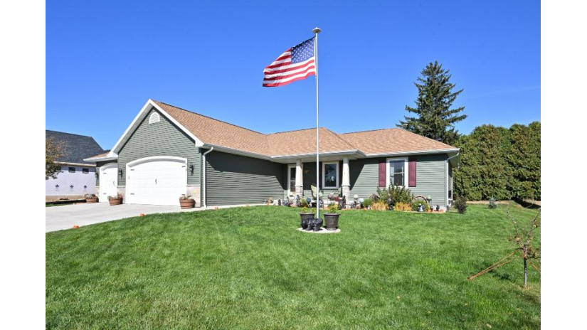 914 Duke St Brownsville, WI 53006 by RE/MAX Liberty $374,900