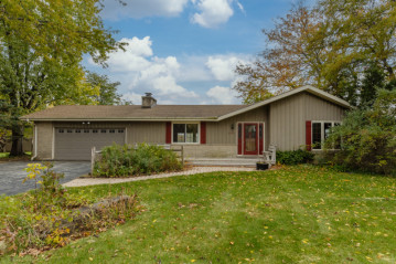 1501 W Elm Rd, Oak Creek, WI 53154-6205