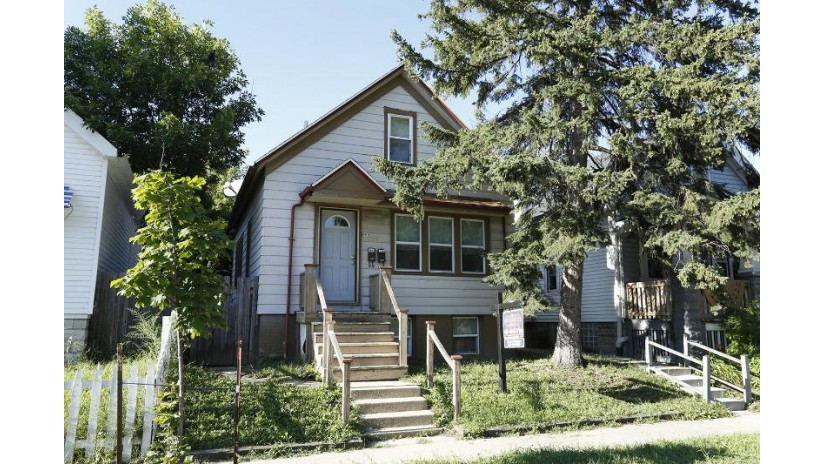 606 E Locust St Milwaukee, WI 53212 by Riverwest Realty Milwaukee $114,900