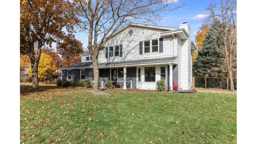 632 Lewis St Burlington, WI 53105 by Homestead Realty, Inc $365,000