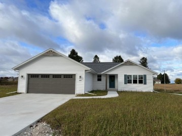 2504 Stonebrook Dr, Sheboygan, WI 53081