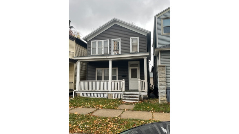 334 W Scott St A Milwaukee, WI 53204 by Shorewest Realtors $49,900