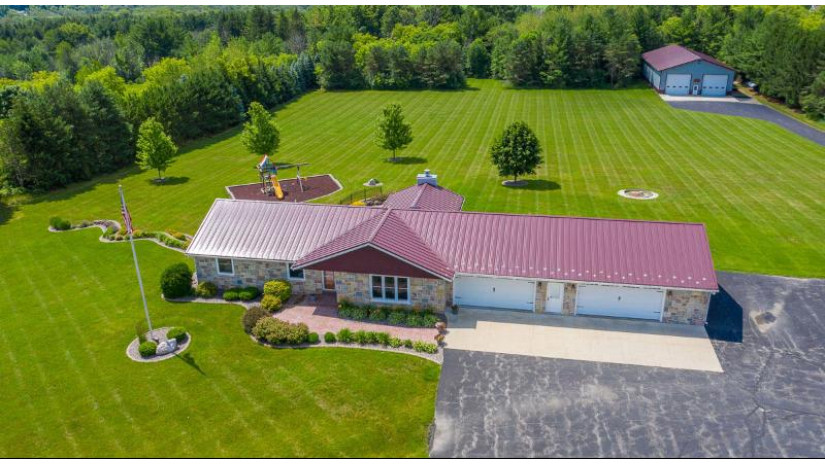 3885 Pioneer Rd Richfield, WI 53076 by EXP Realty, LLC~MKE $1,200,000