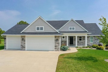 N1466 Summerview Drive, Greenville, WI 54942