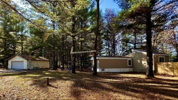 602 Phen Drive, Redgranite, WI 54970