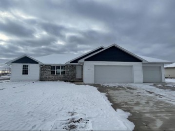 1671 Tracy Lane, Howard, WI 54313