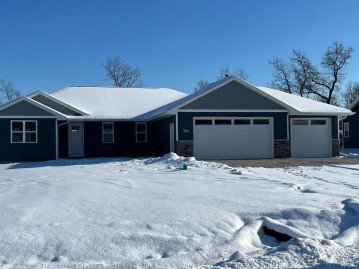 4336 Lakeland Drive, Omro, WI 54904