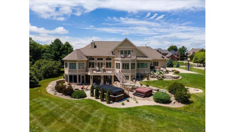 3228 Fernglade Rd Middleton, WI 53593 by Realty Executives Cooper Spransy - matt@mattwinz.com $1,350,000