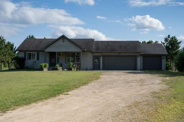 W5575 Bills Ln, Necedah, WI 54646