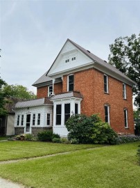 111 N Iowa St, Muscoda, WI 53573-9244