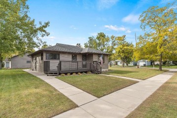 278 Central Ave, Montello, WI 53949