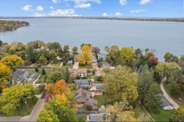 4205 Winnequah Rd, Monona, WI 53716