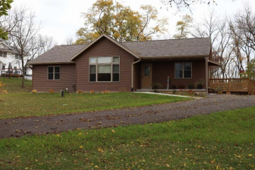 8936 N Jacobs Dr, Milton, WI 53563