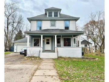 228 East 4th Ave, Stanley, WI 54768