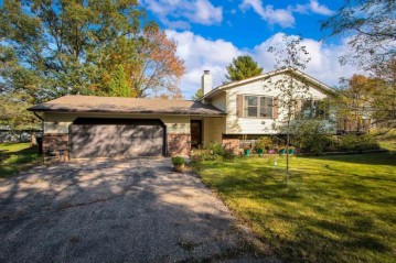 910 Brentwood Drive, Port Edwards, WI 54469
