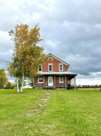 1586 Brussels Rd, Brussels, WI 54204